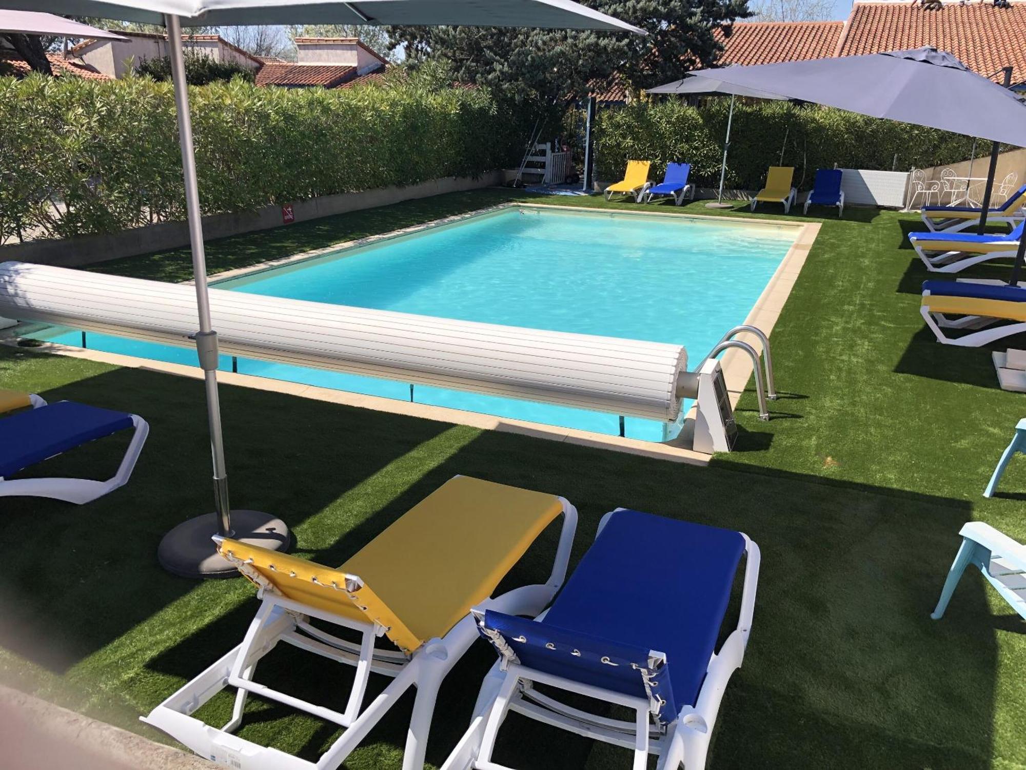 Hotel Des 4 Vents "Esprit Camargue" Aigues-Mortes Eksteriør bilde
