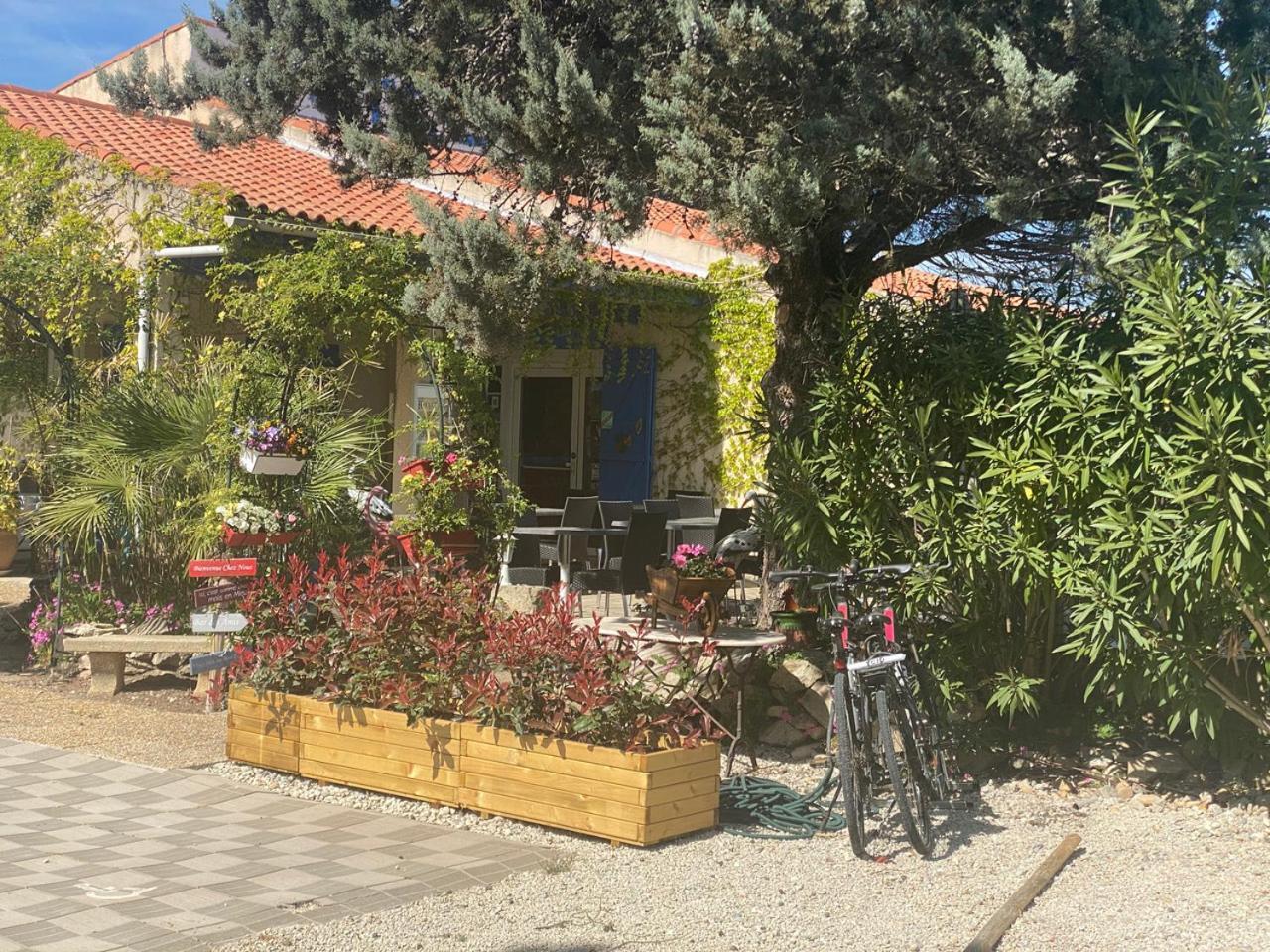 Hotel Des 4 Vents "Esprit Camargue" Aigues-Mortes Eksteriør bilde